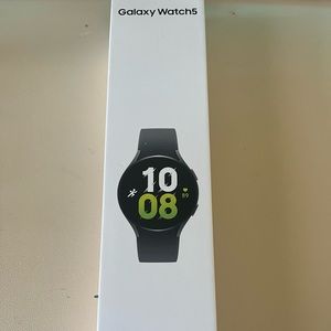 Samsung Galaxy Watch 5 LTE Unlocked 44MM Unlocked